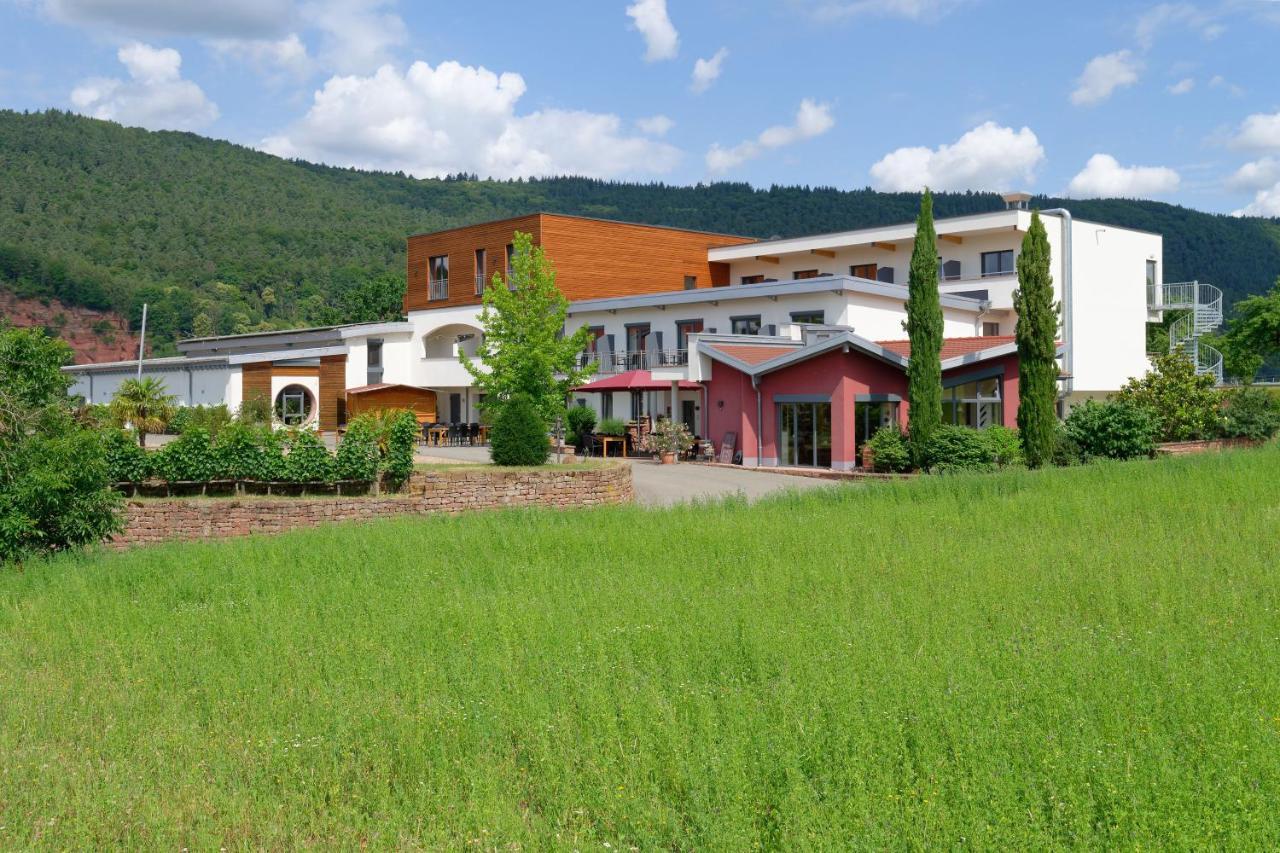 Main-Vinotel Weingut Helmstetter Buergstadt Exterior photo